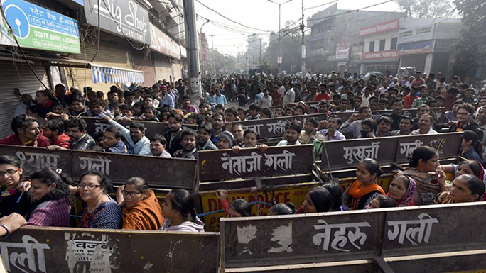 India After Cashless Policies Banned Large Note Rupees