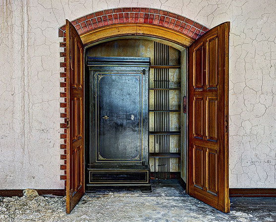 Home Bullion Storage - Best Practices for Safety & Privacy